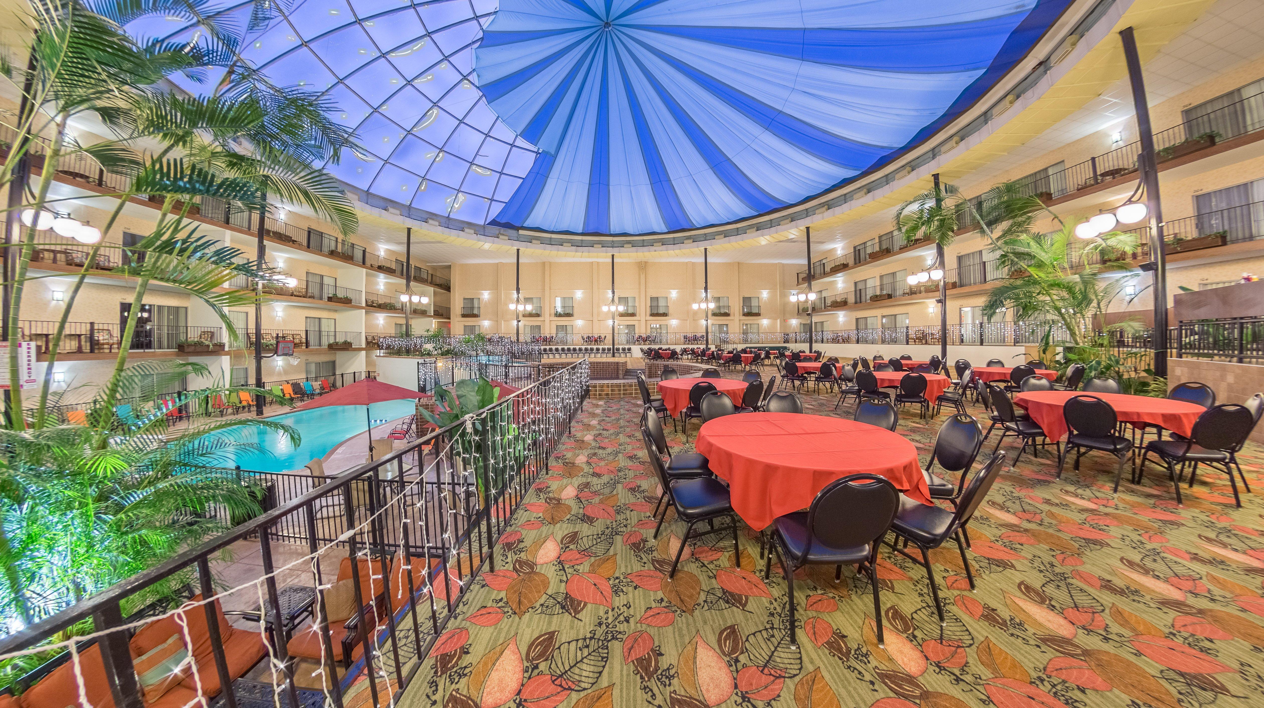 Hotel Holiday Des Moines-airport Conf Center By Ihg Des Moines