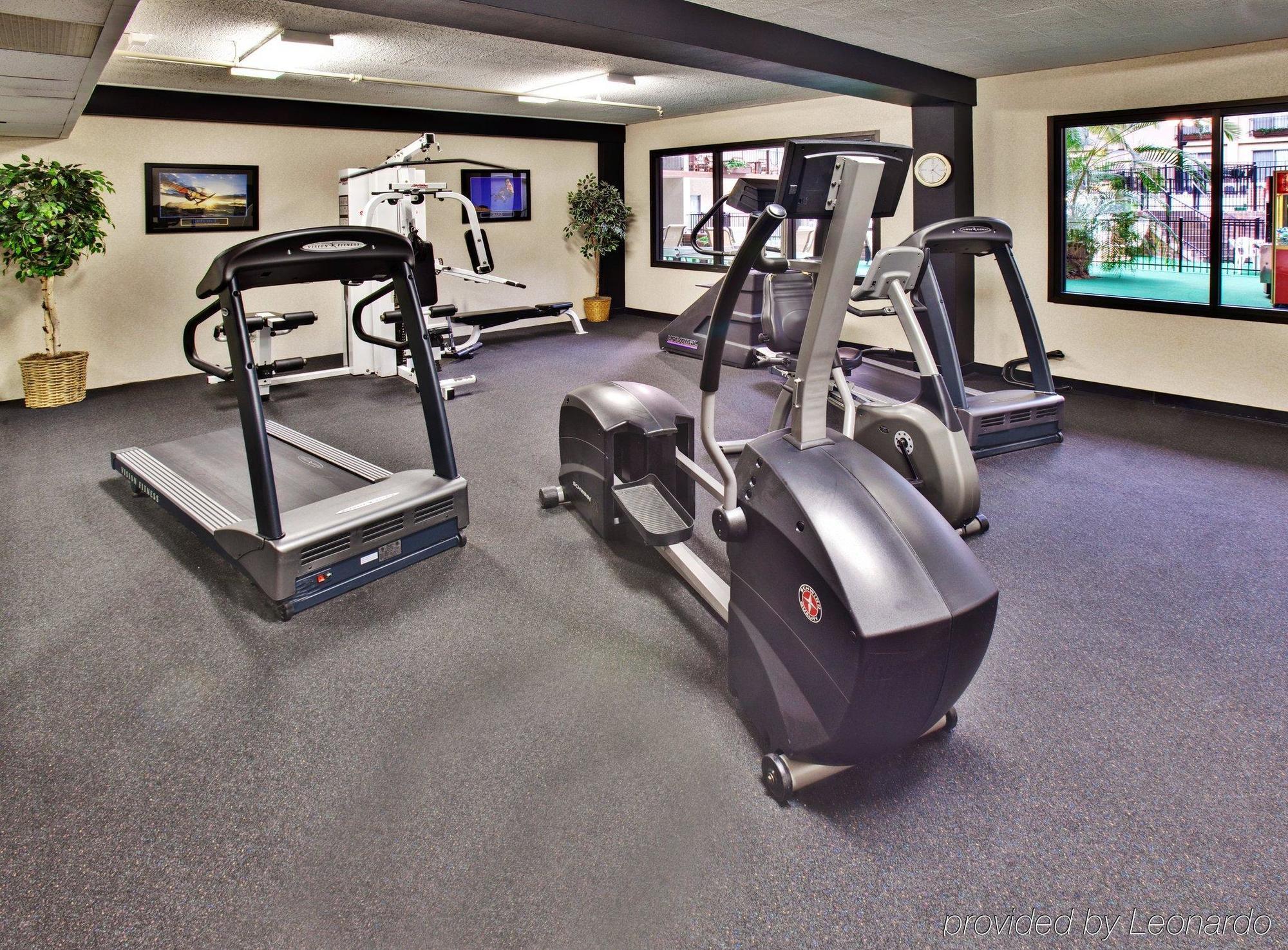 Hotel Des Moines-airport Conf Center By Ihg Des Moines